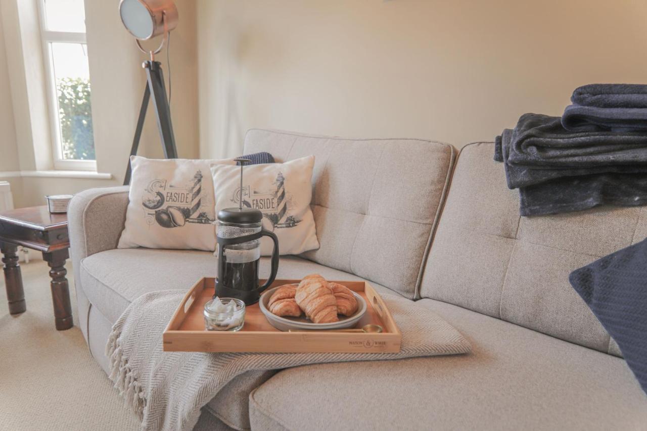 Modern Coastal Home Sleeping 5 - 2 Minute Walk To Pakefield Beach, Suffolk المظهر الخارجي الصورة